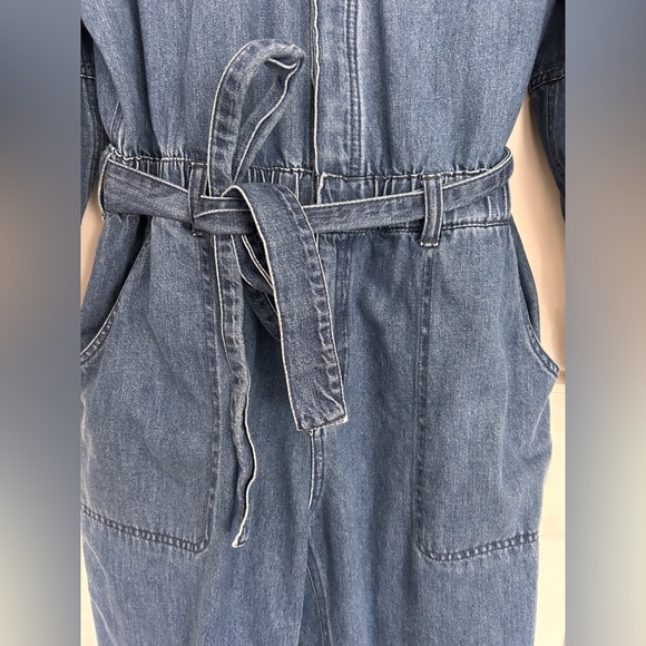 Old Navy One Piece Jumpsuit in Dark Blue Denim Size Large - Picture 5 of 10
